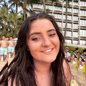 Meet your Posher, Shureenia